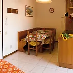 Lero Bibione